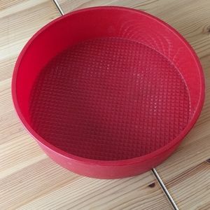Silicone baking mold